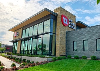 UW Credit Union opens new Verona Branch.